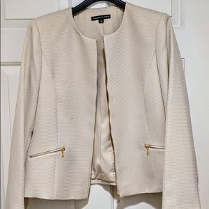 Preston &York Dinner Jacket   Beautiful pearl and gold accent Zippers. Size 16